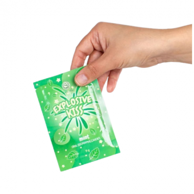 explosive kisses secret play